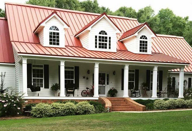 What Color Siding Goes With a Copper Roof? A Style Guide and Image Gallery 5 Copper Roof With White Siding