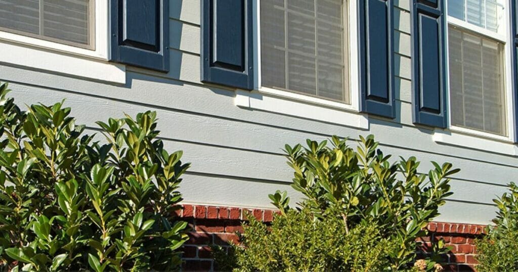 Top 6 Fake Wood Siding Options That Redefine Elegance! 1 HardiePlank Cedarmill Lap Siding